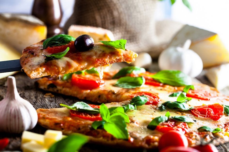 REGINA MARGHERITA pizza plate, view 5
